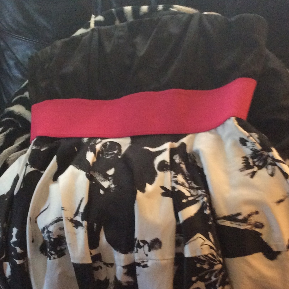 SPEECHLESS Mini Dress Black White Floral SIZE 3 - Picture 5 of 8